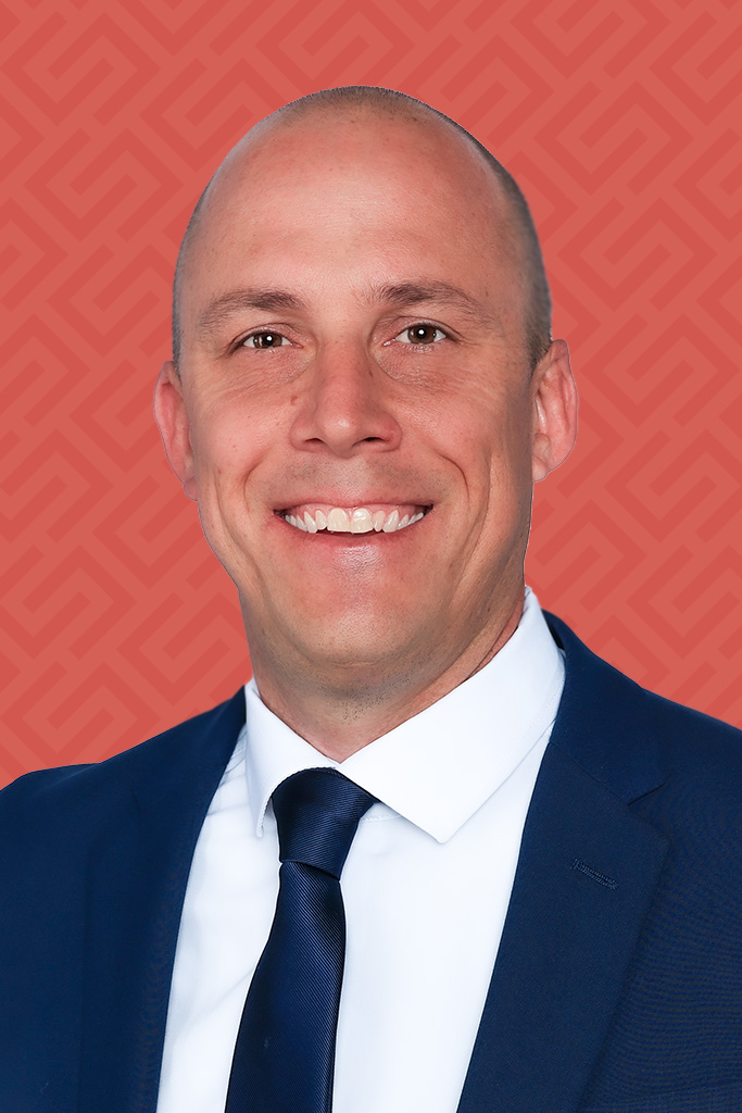 headshot-web-aaron.jpg